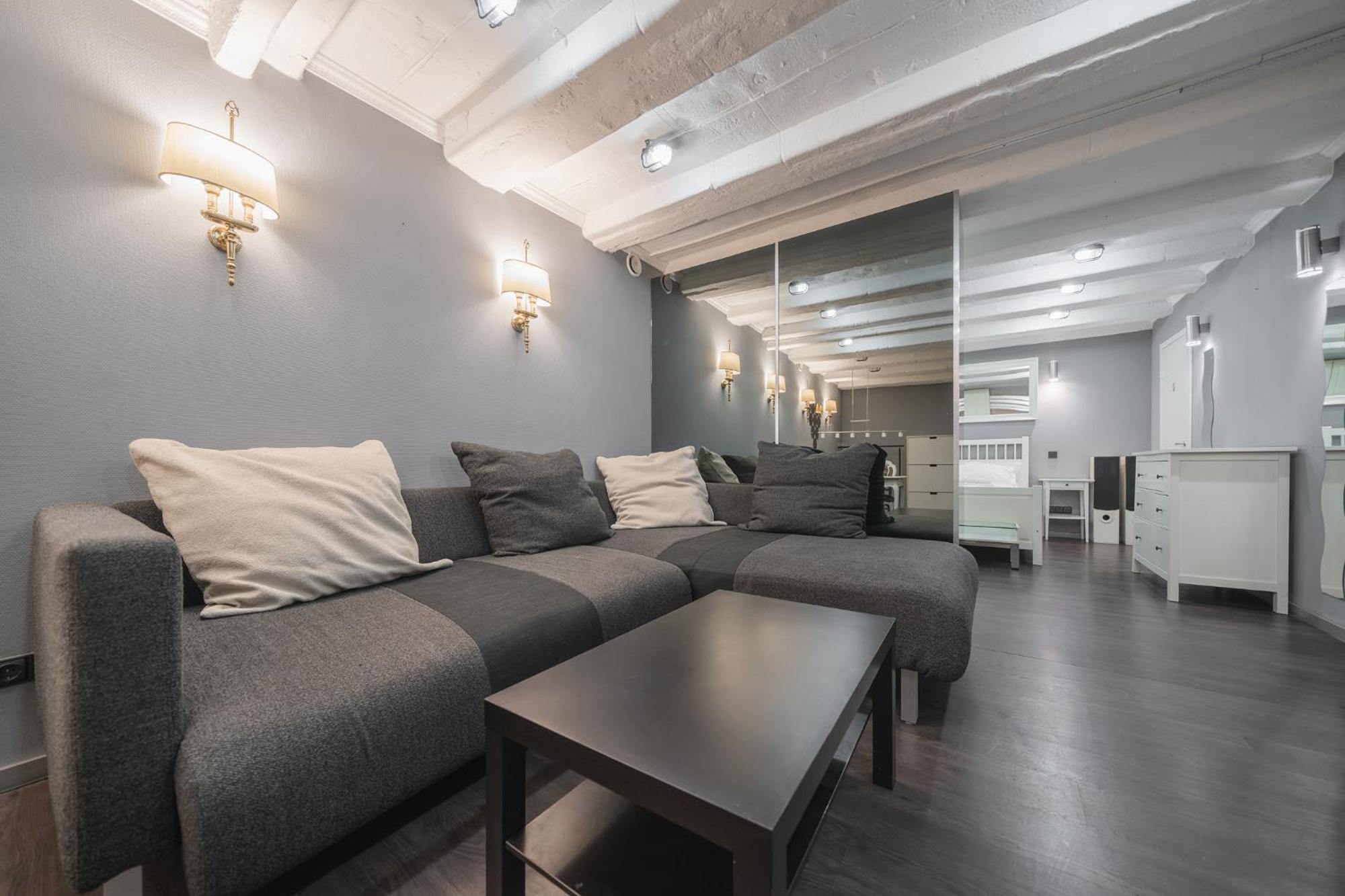 Islandijos Self Check-In Basement Apartments Аеропорт Вільнюс Екстер'єр фото