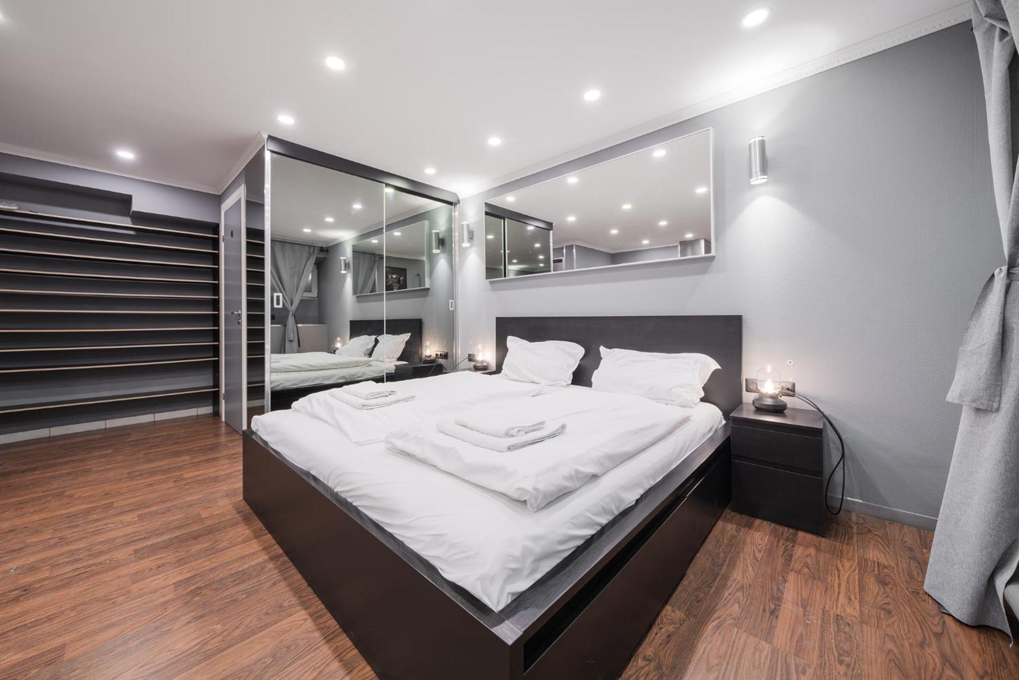 Islandijos Self Check-In Basement Apartments Аеропорт Вільнюс Екстер'єр фото